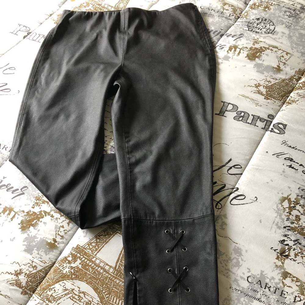 🌟✨ZARA BLACK LEATHER PANTS✨🌟
